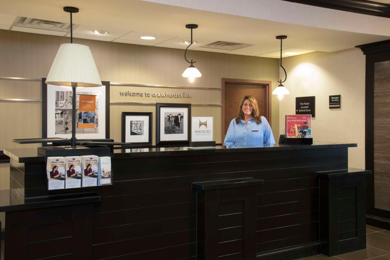 Hampton Inn & Suites Crawfordsville Exterior photo