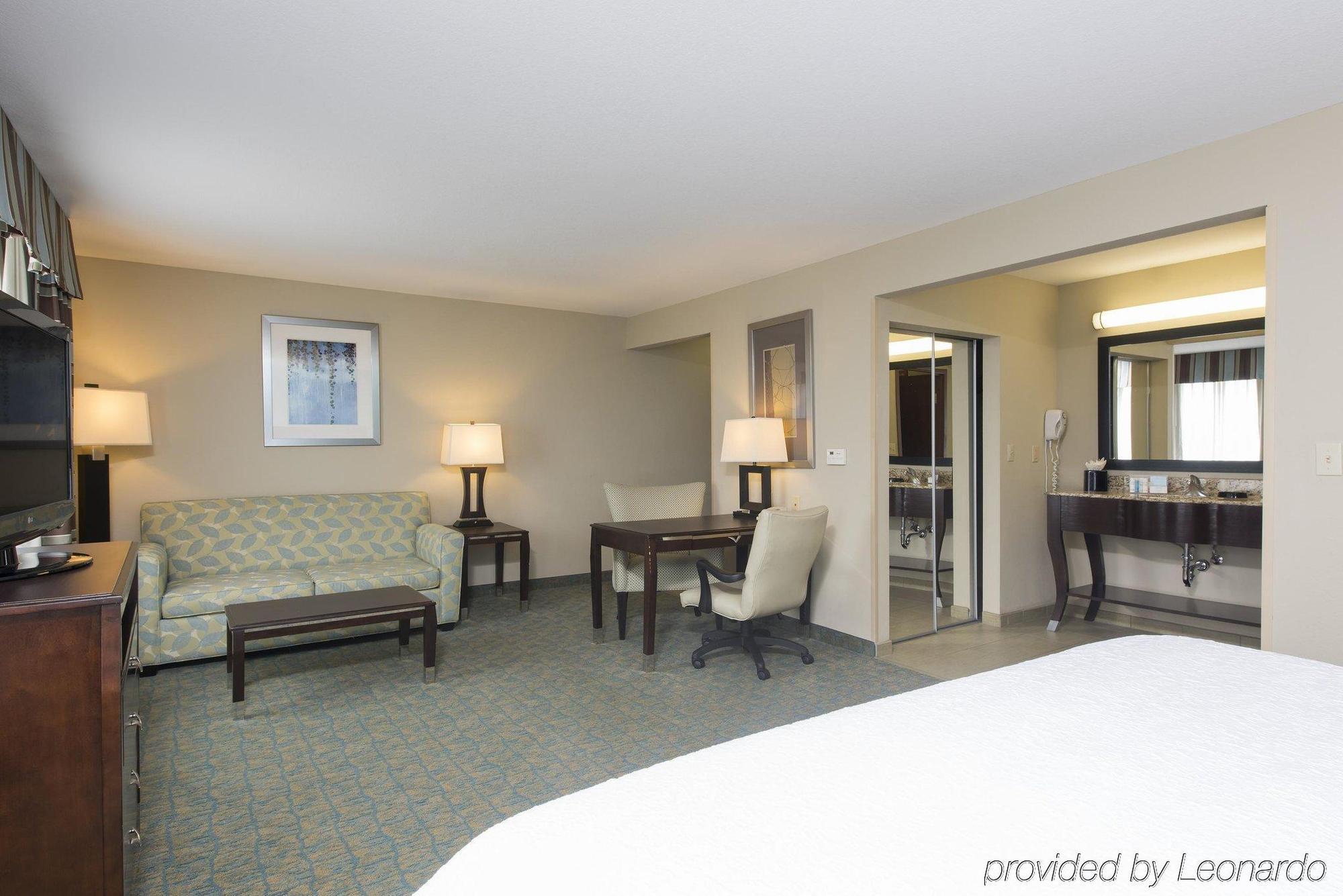 Hampton Inn & Suites Crawfordsville Exterior photo